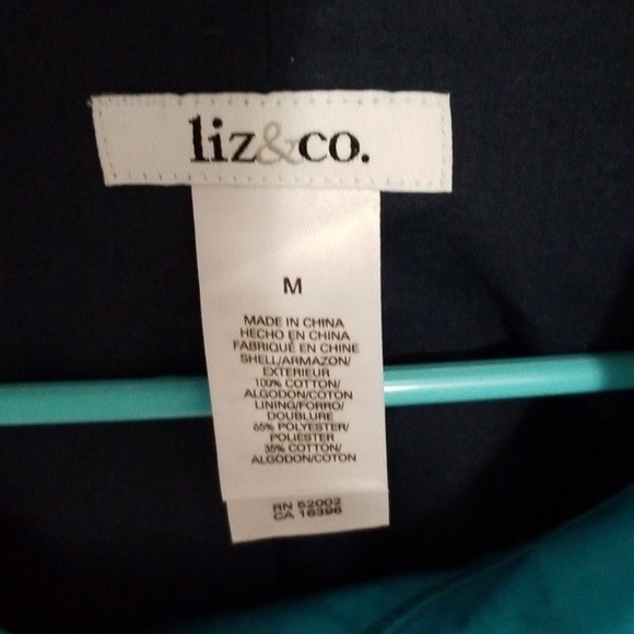 Light weight jacket - Picture 2 of 4